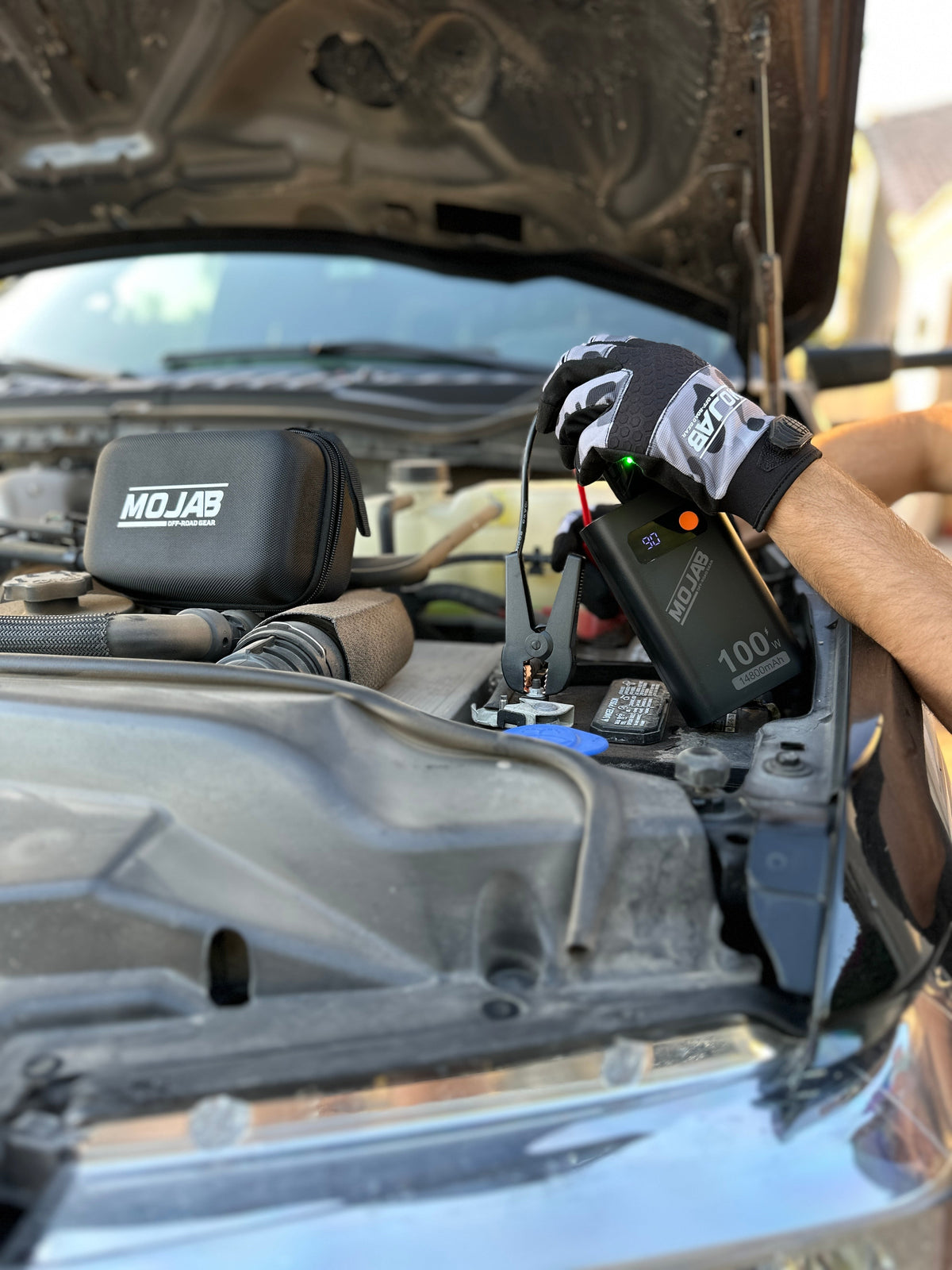 MOJAB | Battery Booster/Jump Starter